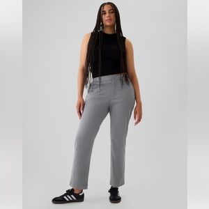 Gap Downtown Khaki New Shadow pants . Size 16 . New